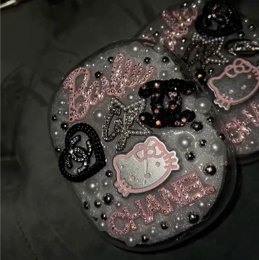 Glam Kitty Couture Case - AirPods