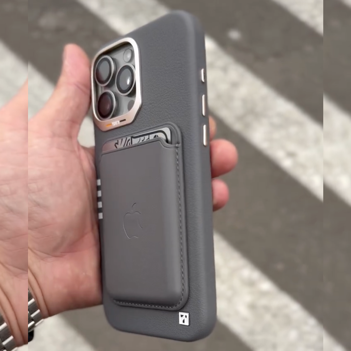 Elite Magnetic Wallet Leather Case - iPhone