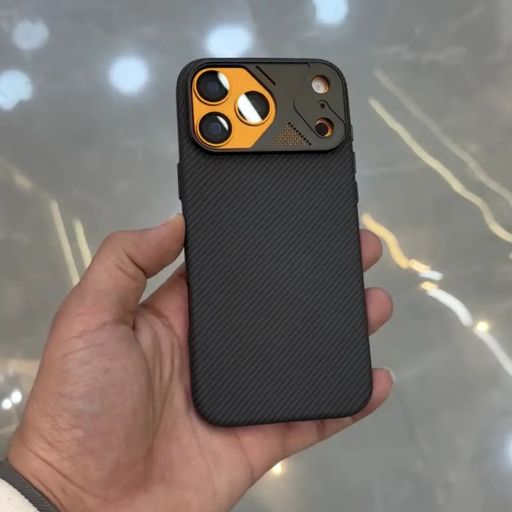 Velocity Carbon Strike Contrast Armor Case
