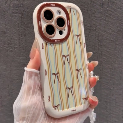 Elegant Striped Pearl Charm Case