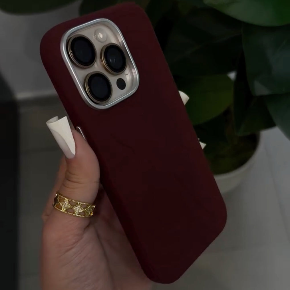 Luxe Matte Elegance Case