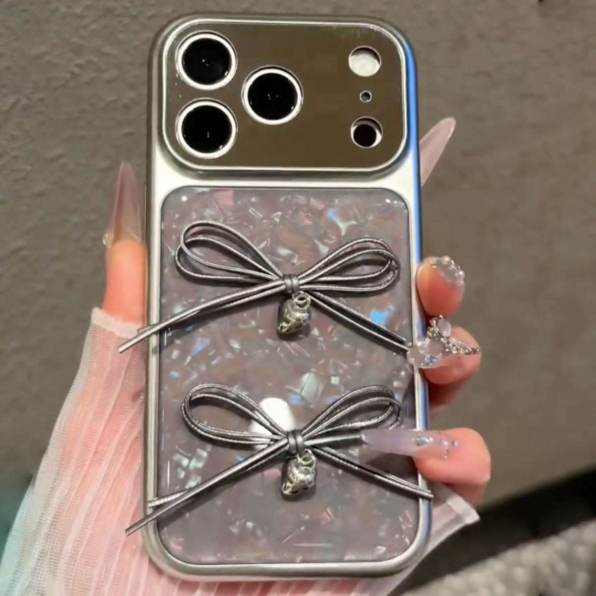 Glossy Pearl Bow Case