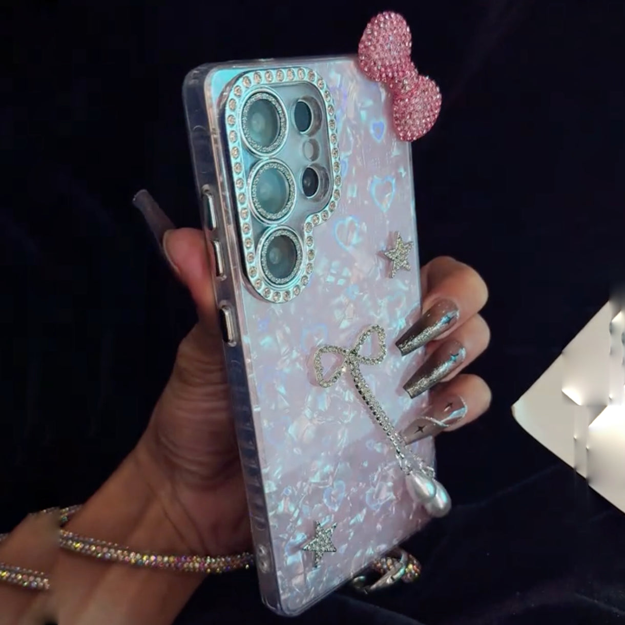 Pearl Drop Bow Case