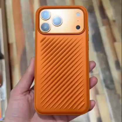 Diagonal Textured Grip Case
