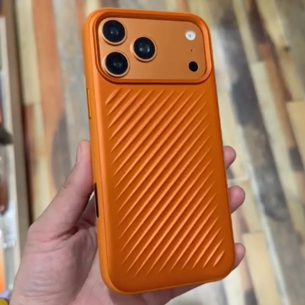 Diagonal Textured Grip Case