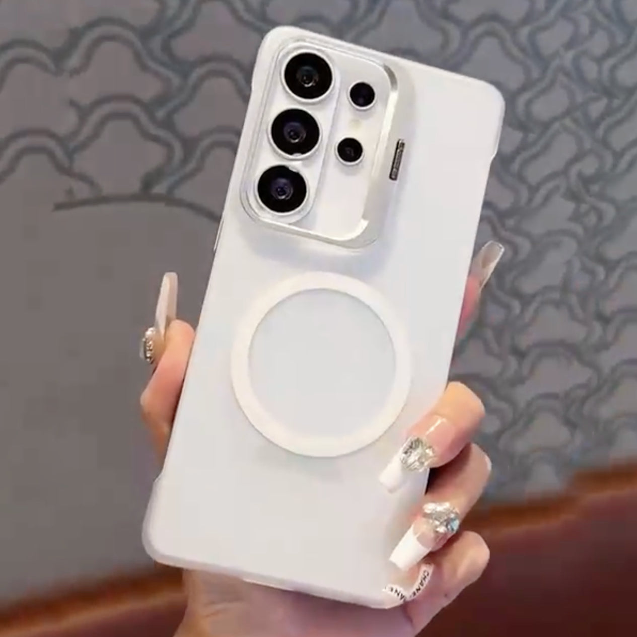 Subtle Frosted Magnetic Bracket Case