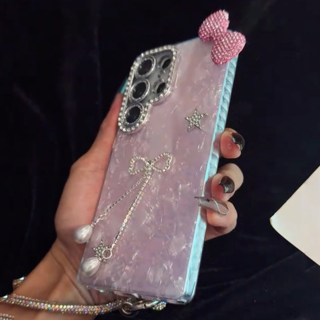 Pearl Drop Bow Case