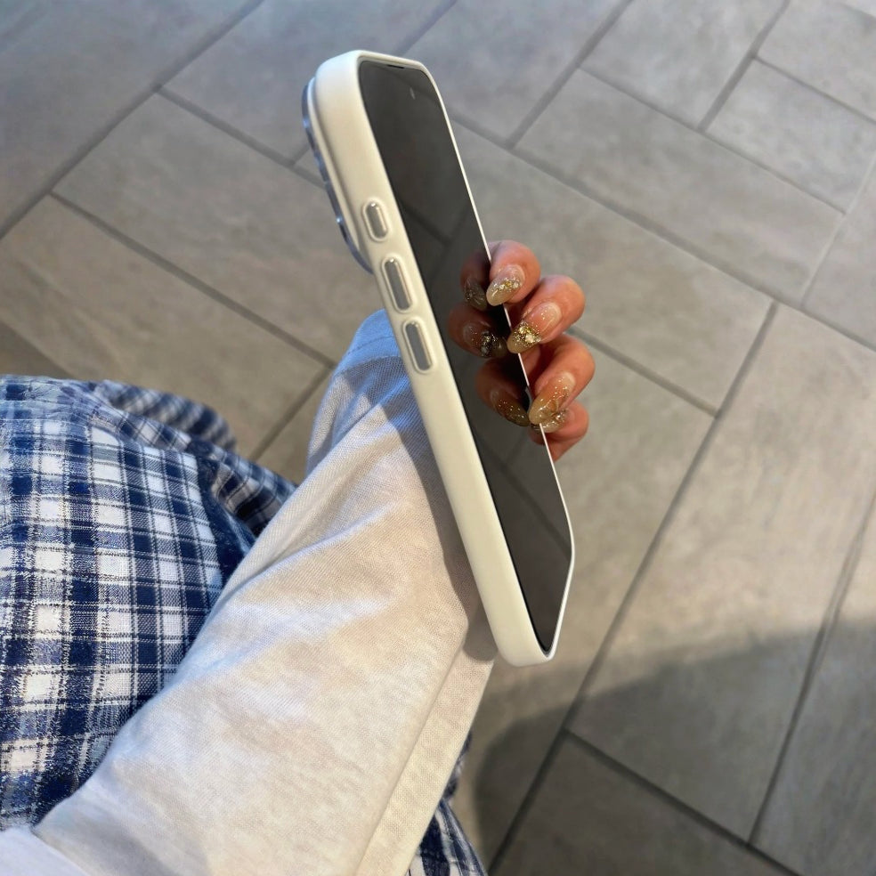 Sleek Ivory Smooth Luxe Case