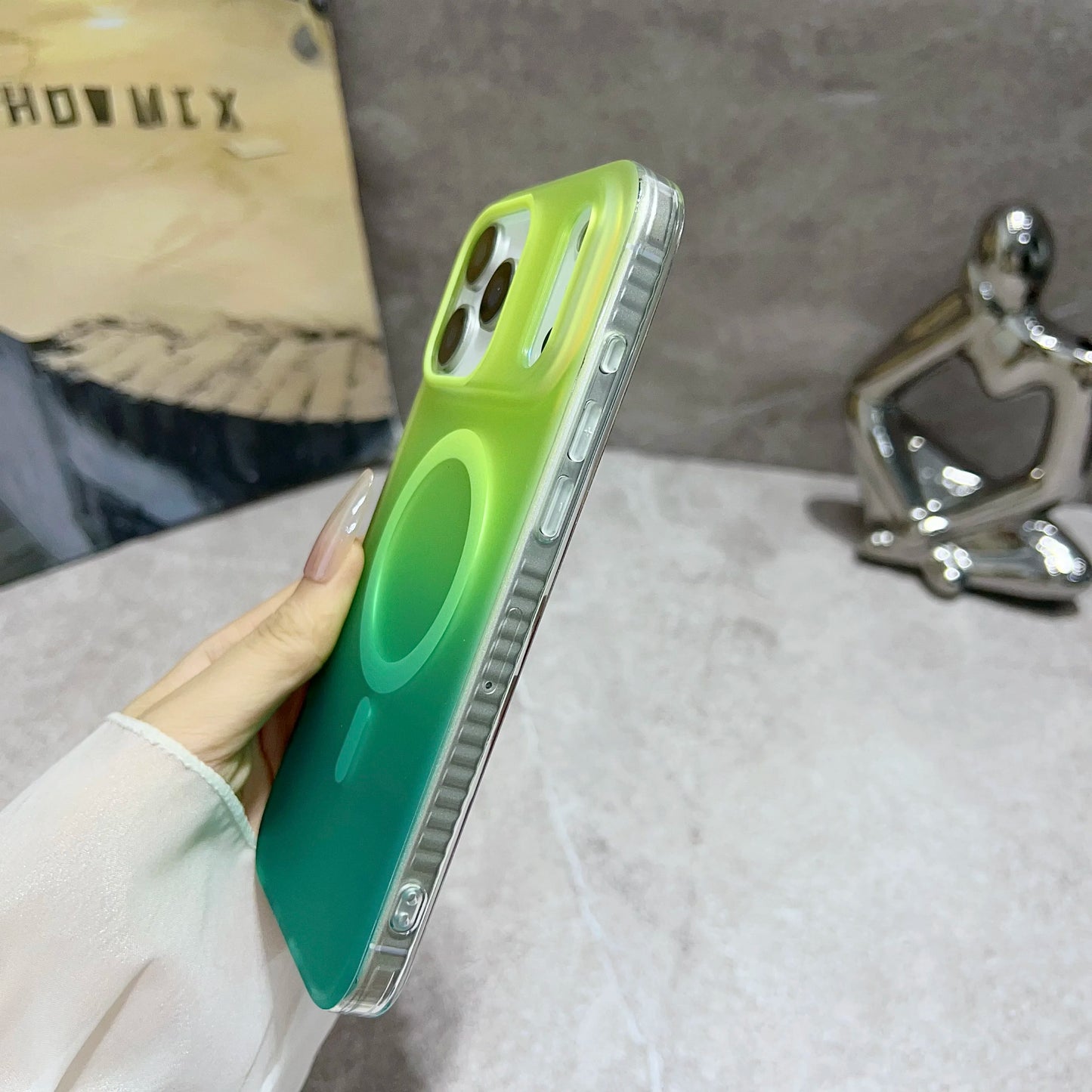 Spectrum Shine Frosted Magnetic Case