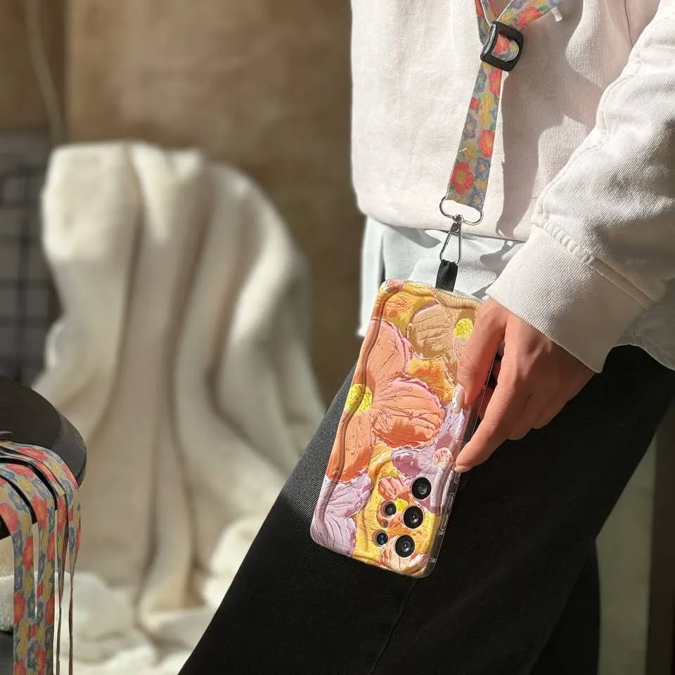 Floral Pattern Strap Phone Case
