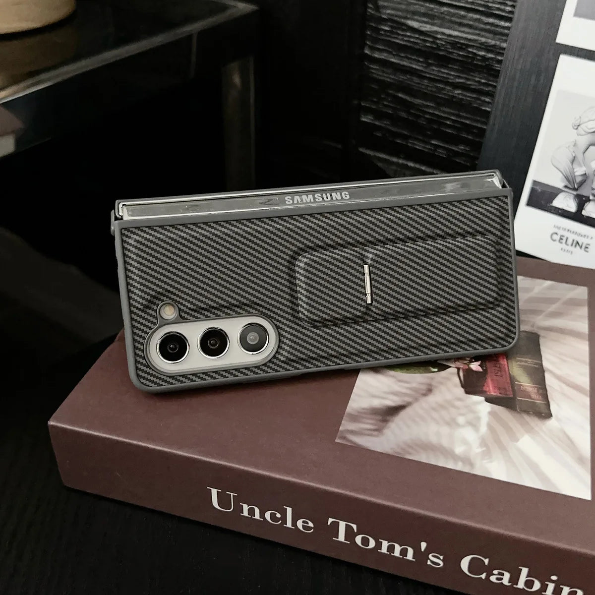 Galaxy Z Fold6 Rugged Carbon Fiber Bracket Case