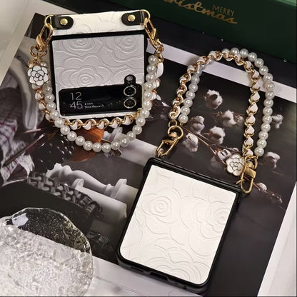 Galaxy Z Flip Series Pearl Petal Handle Charm Case