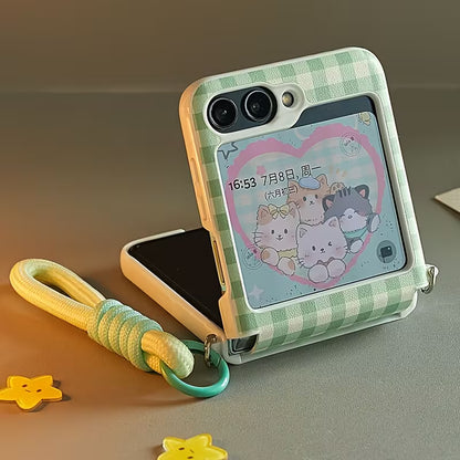Galaxy Z Flip Series Gingham Charm Lanyard Case