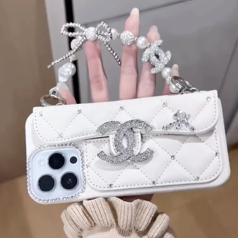 Diamond Quilted Pearl Strap Case