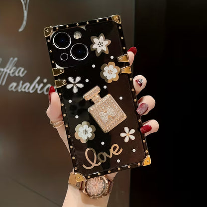 Chic Bottle Love Case