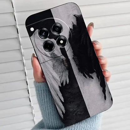 Artistic Black & White Winged Case - OnePlus