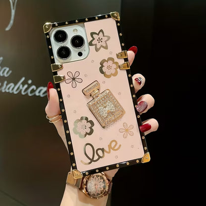 Chic Bottle Love Case