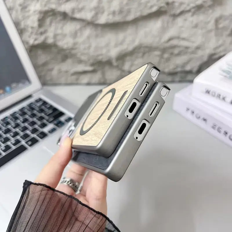 Galaxy S26 Ultra Contemporary MagSafe Wood Case