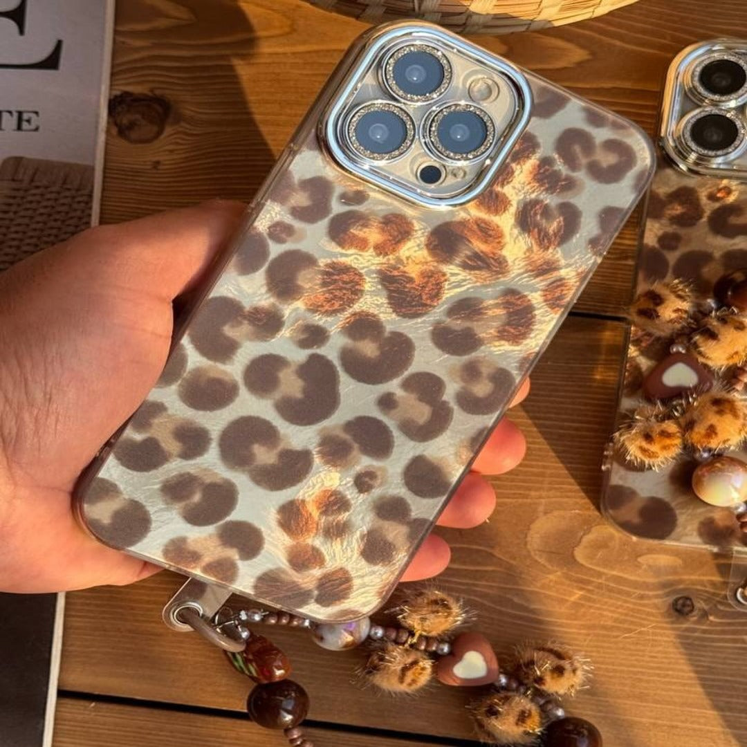 Savanna Leopard Chic Design Case
