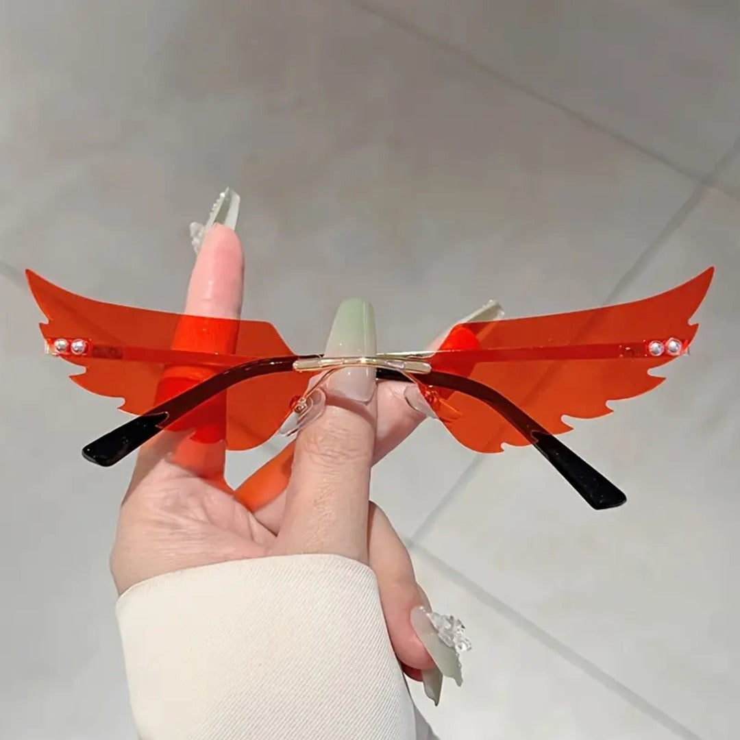 Wing-Shaped Fashion Sunglasses