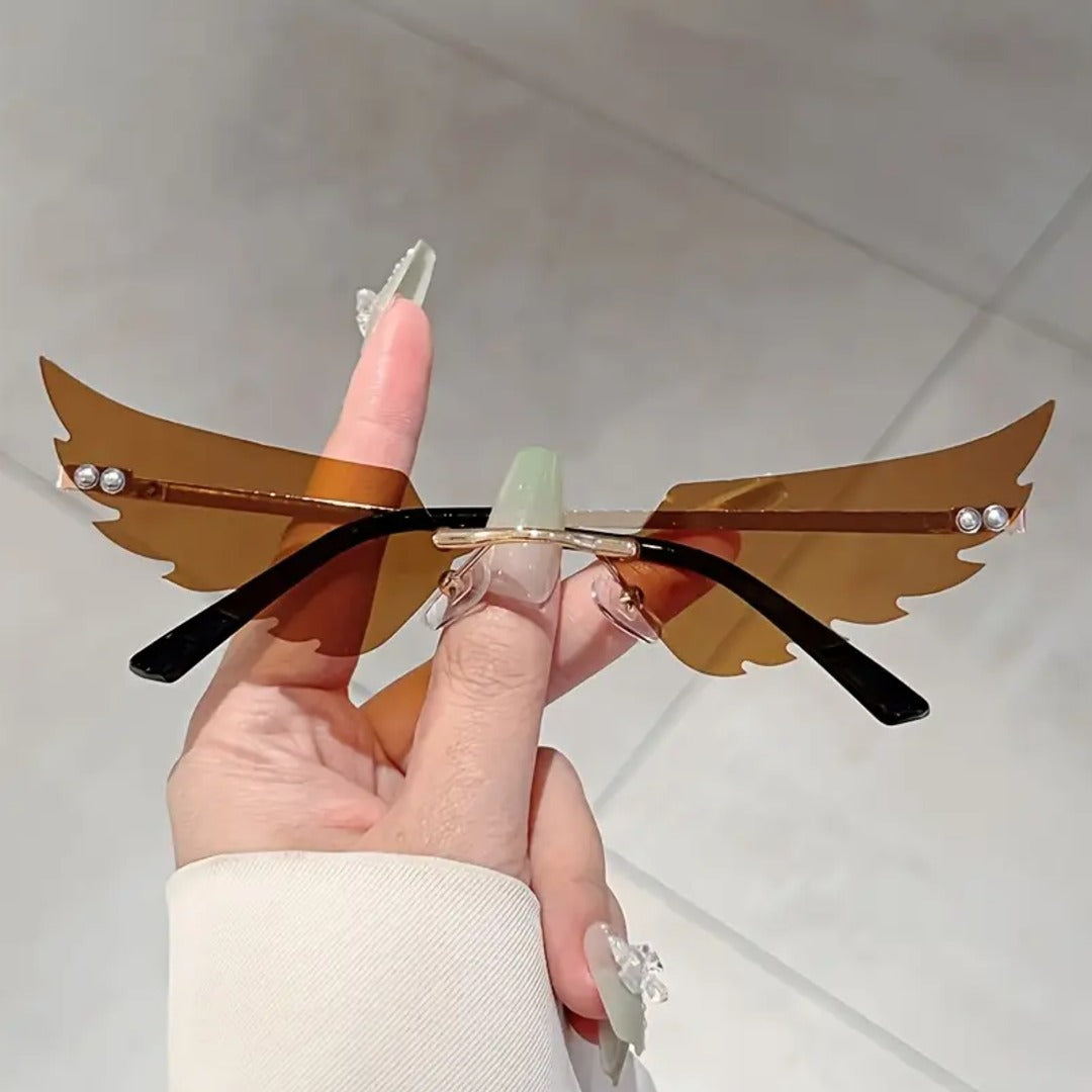 Wing-Shaped Fashion Sunglasses