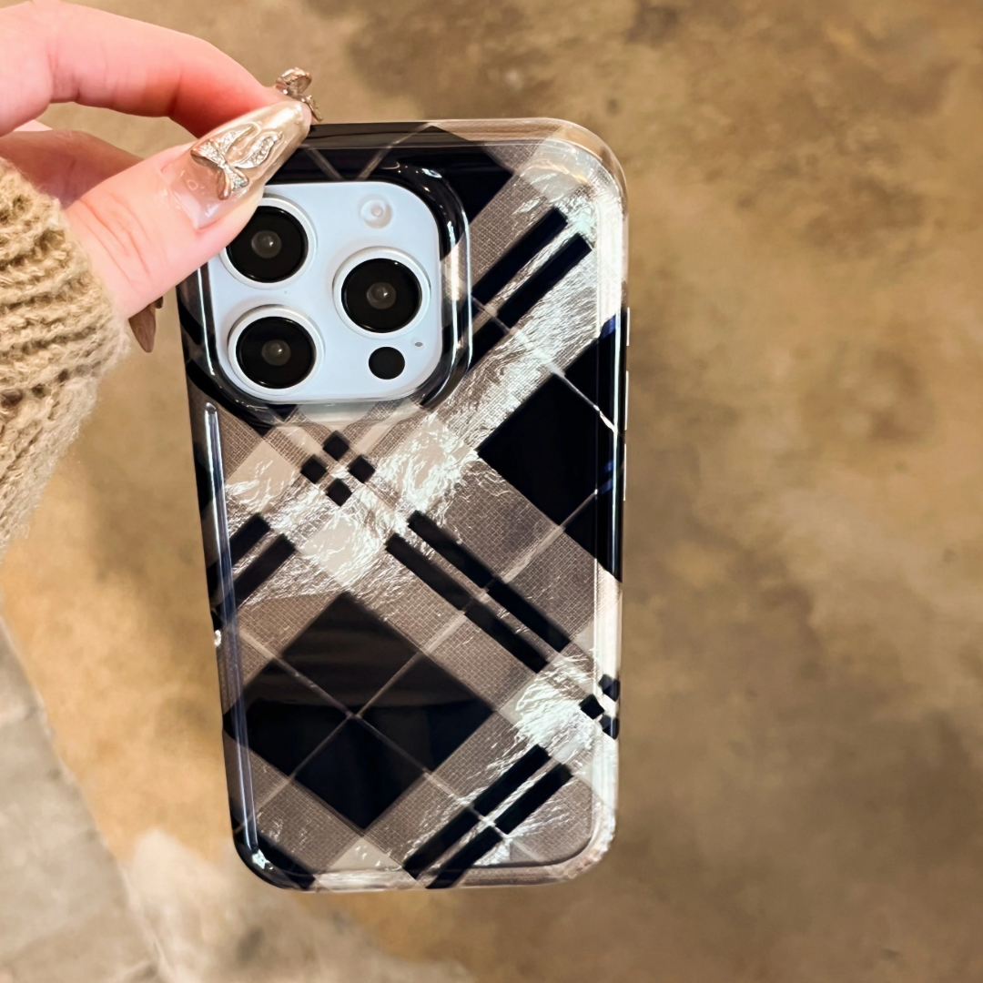 Elegant Plaid Design Phone Case