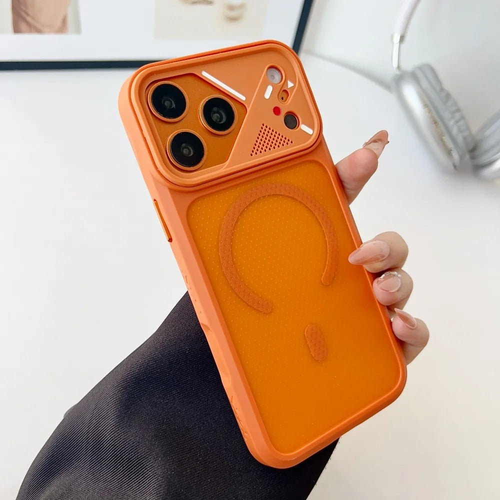 Retro Circuit Mecha Vision MagSafe Case