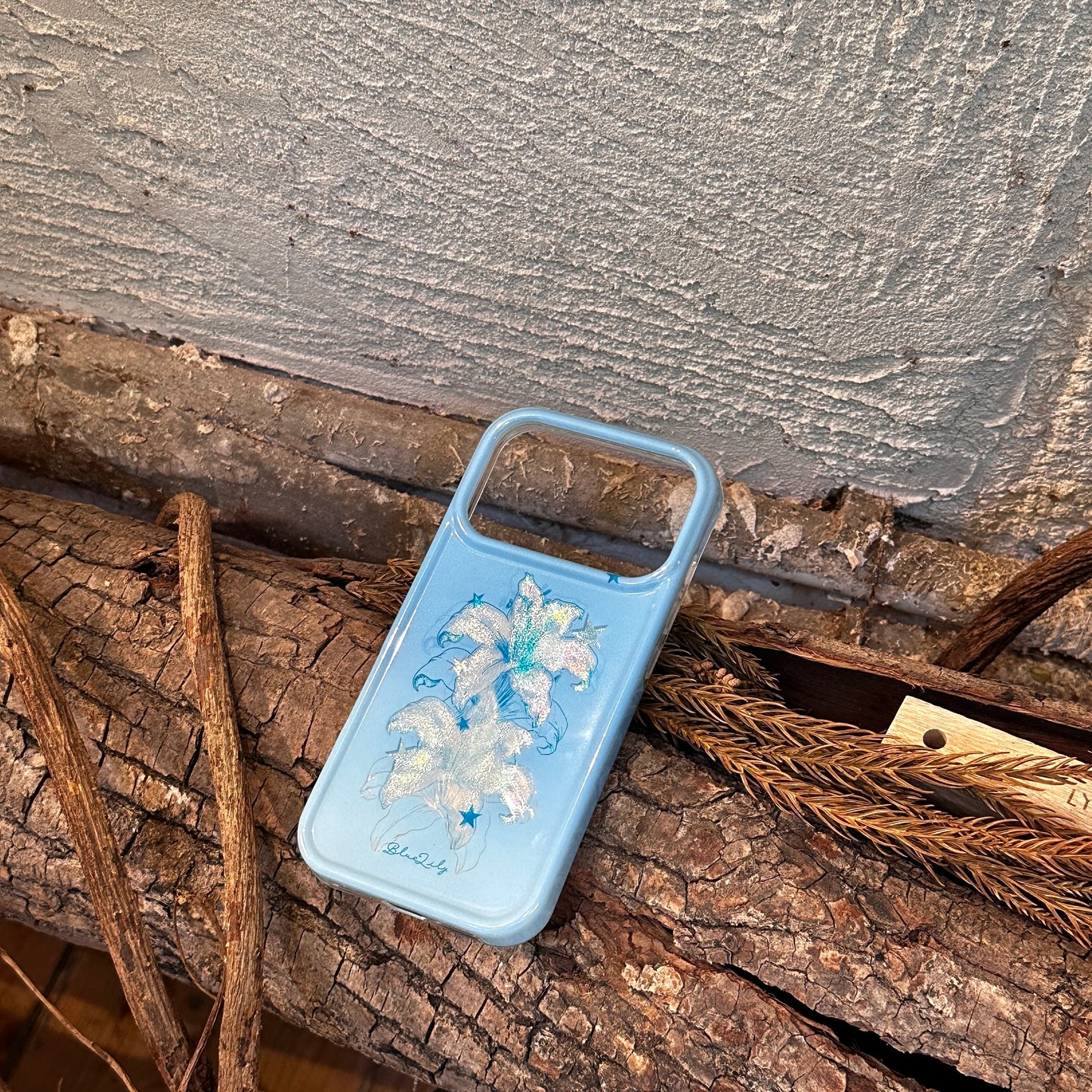 Azure Luna Lily Case
