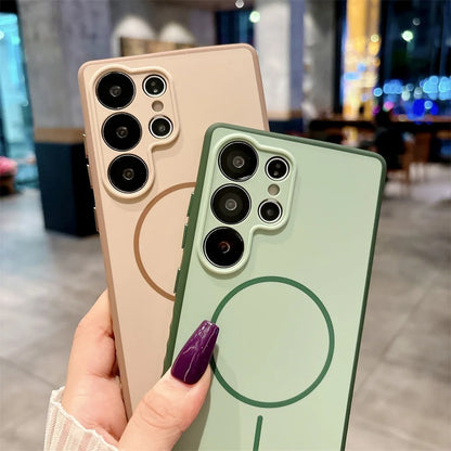 Soft-Tone Magnetic Grip Case