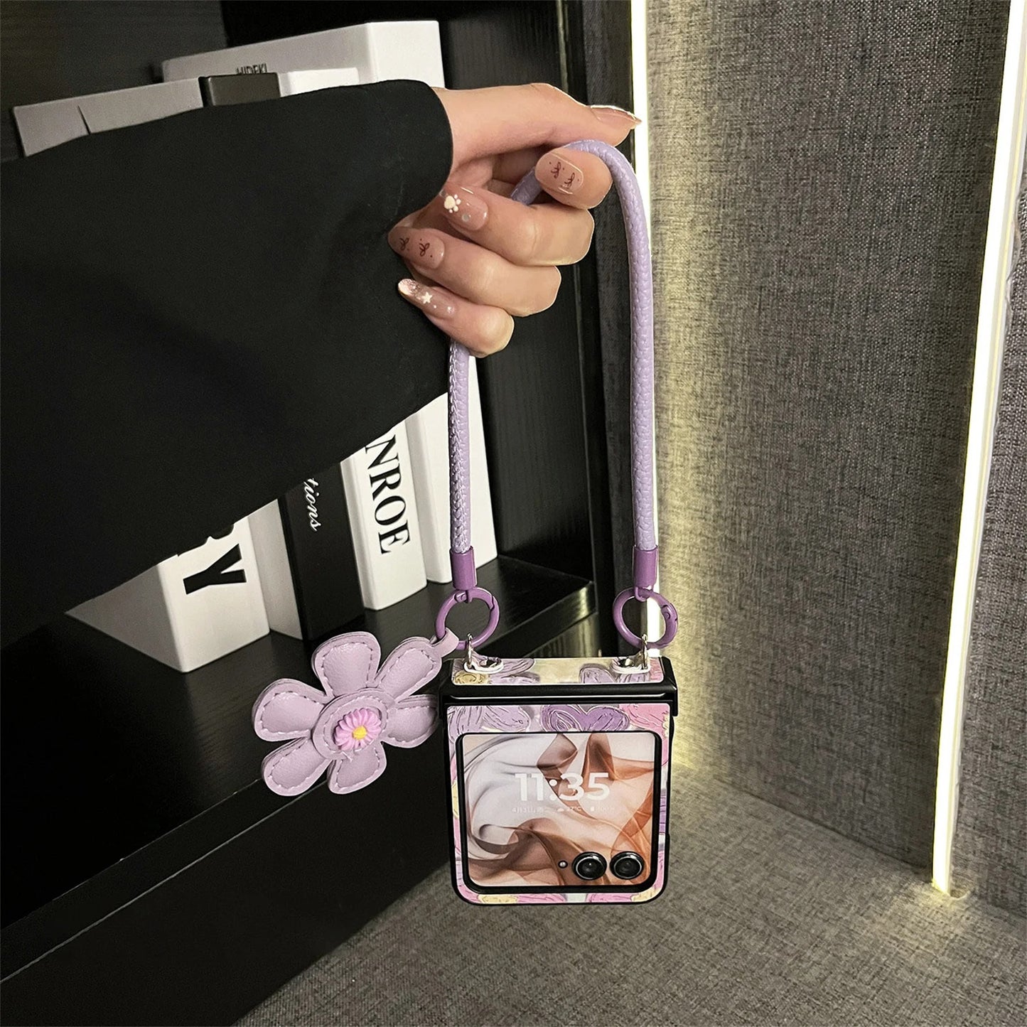 Galaxy Z Flip Series Classic Leather Crossbody Flower Case