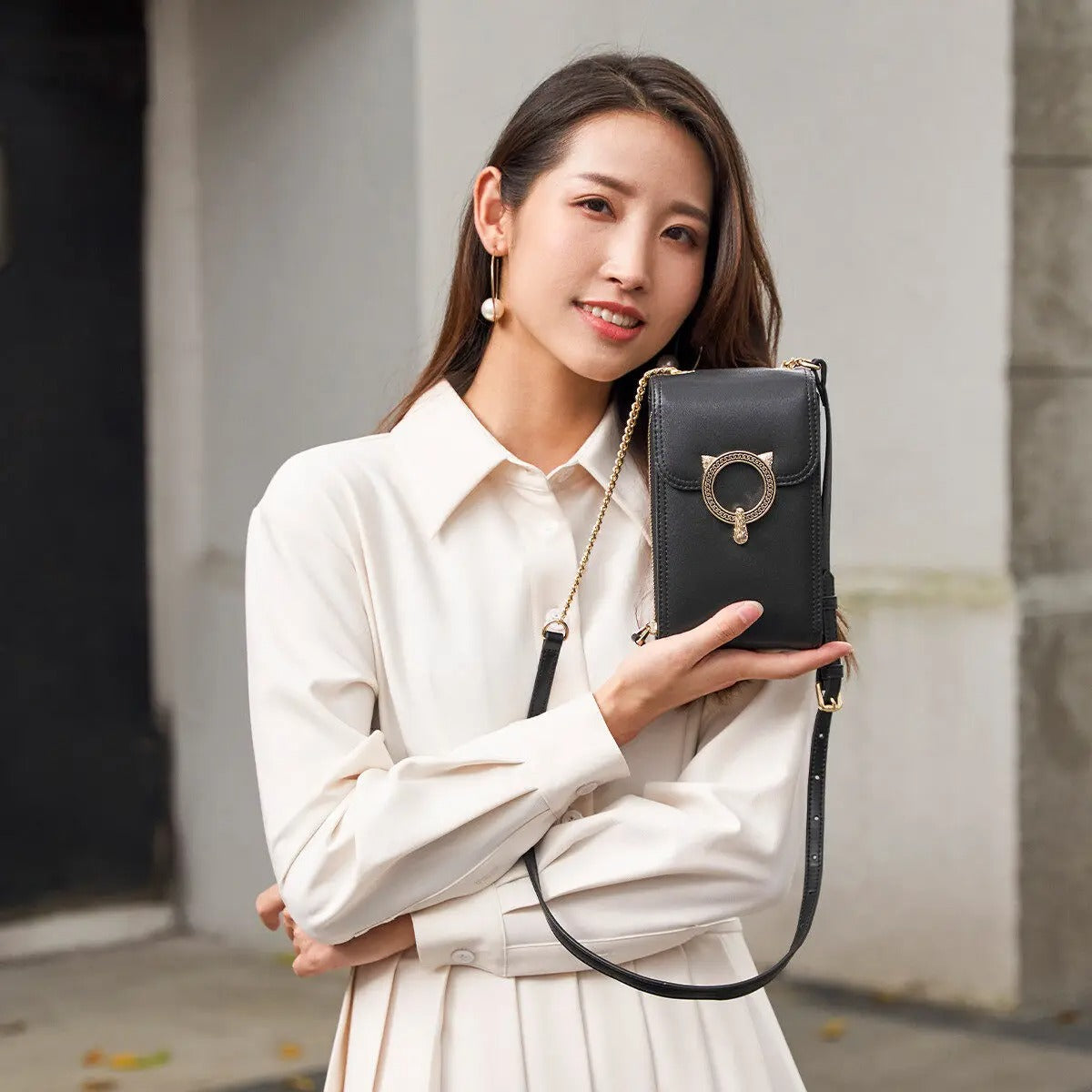 Leather Crossbody Cellphone Bag