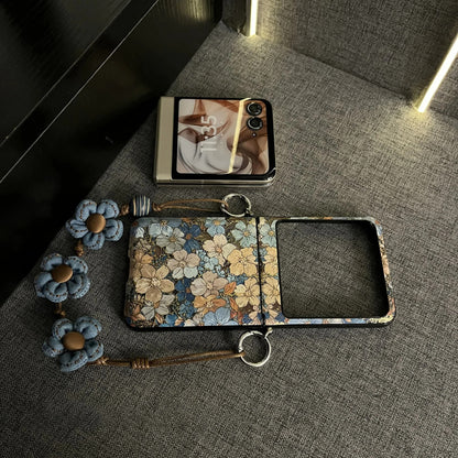 Galaxy Z Flip Series Rustic Vintage Bloom Strap Case