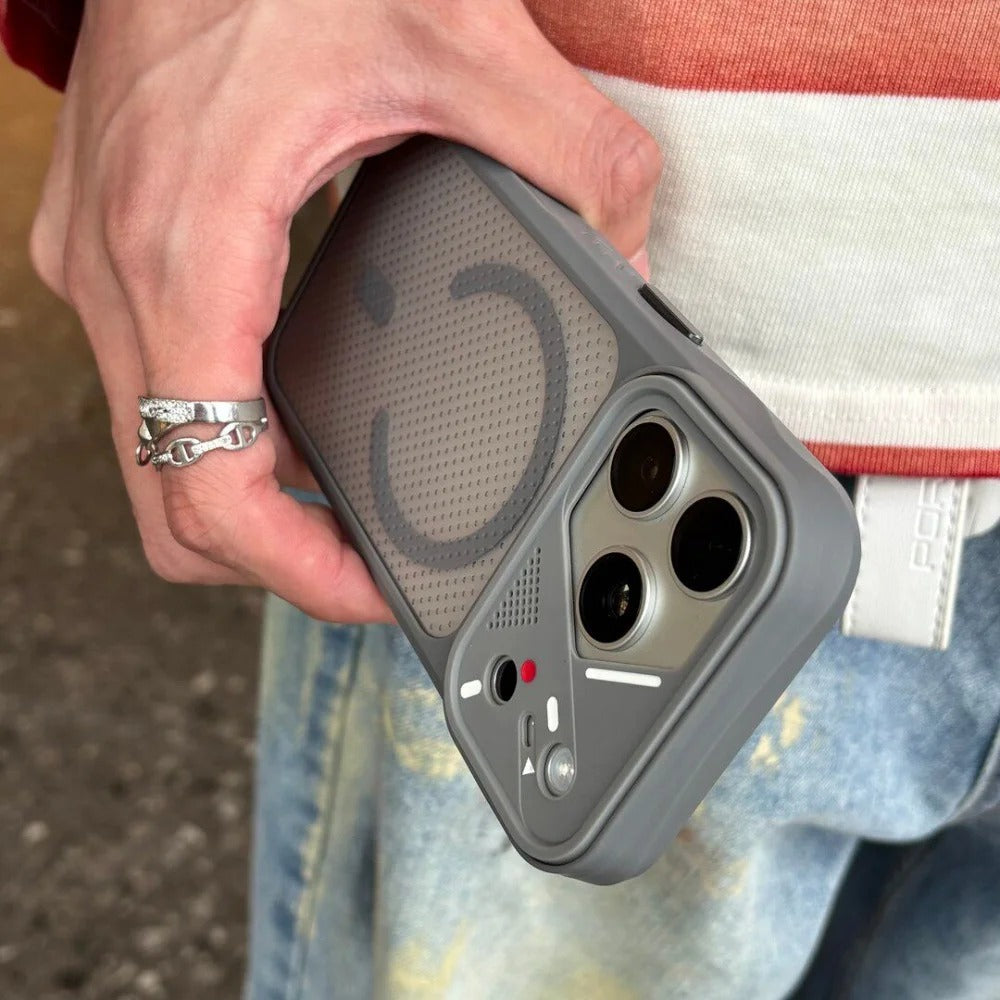 Retro Circuit Mecha Vision MagSafe Case