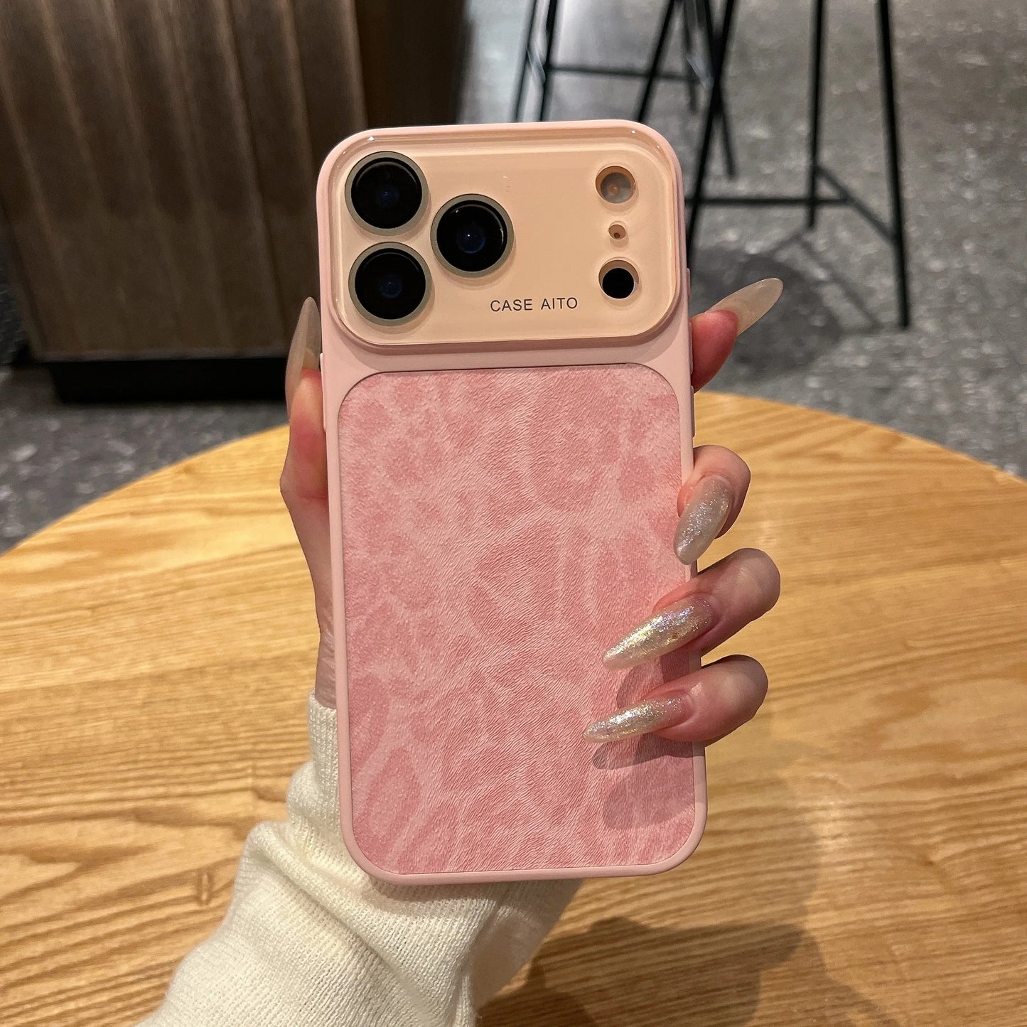 Vintage Espresso Leopard Texture Case