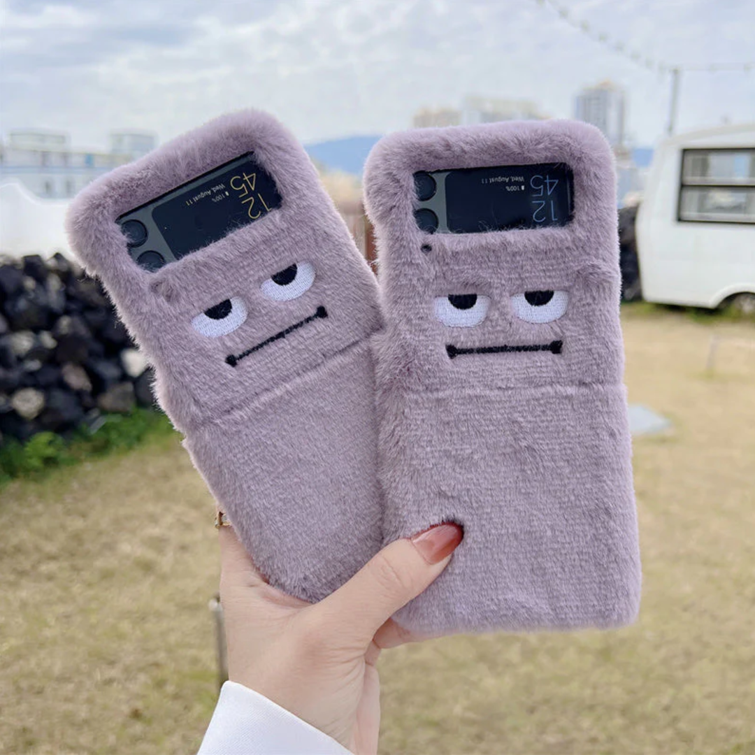 Fluffy Funny Face Case - Samsung