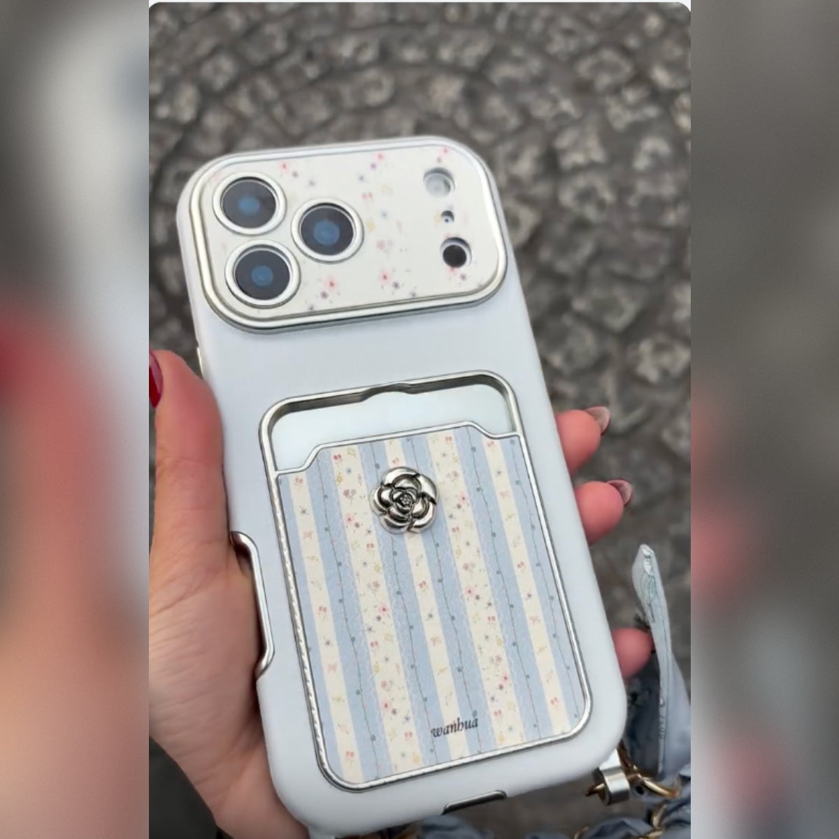 Opal Blue Luxe case