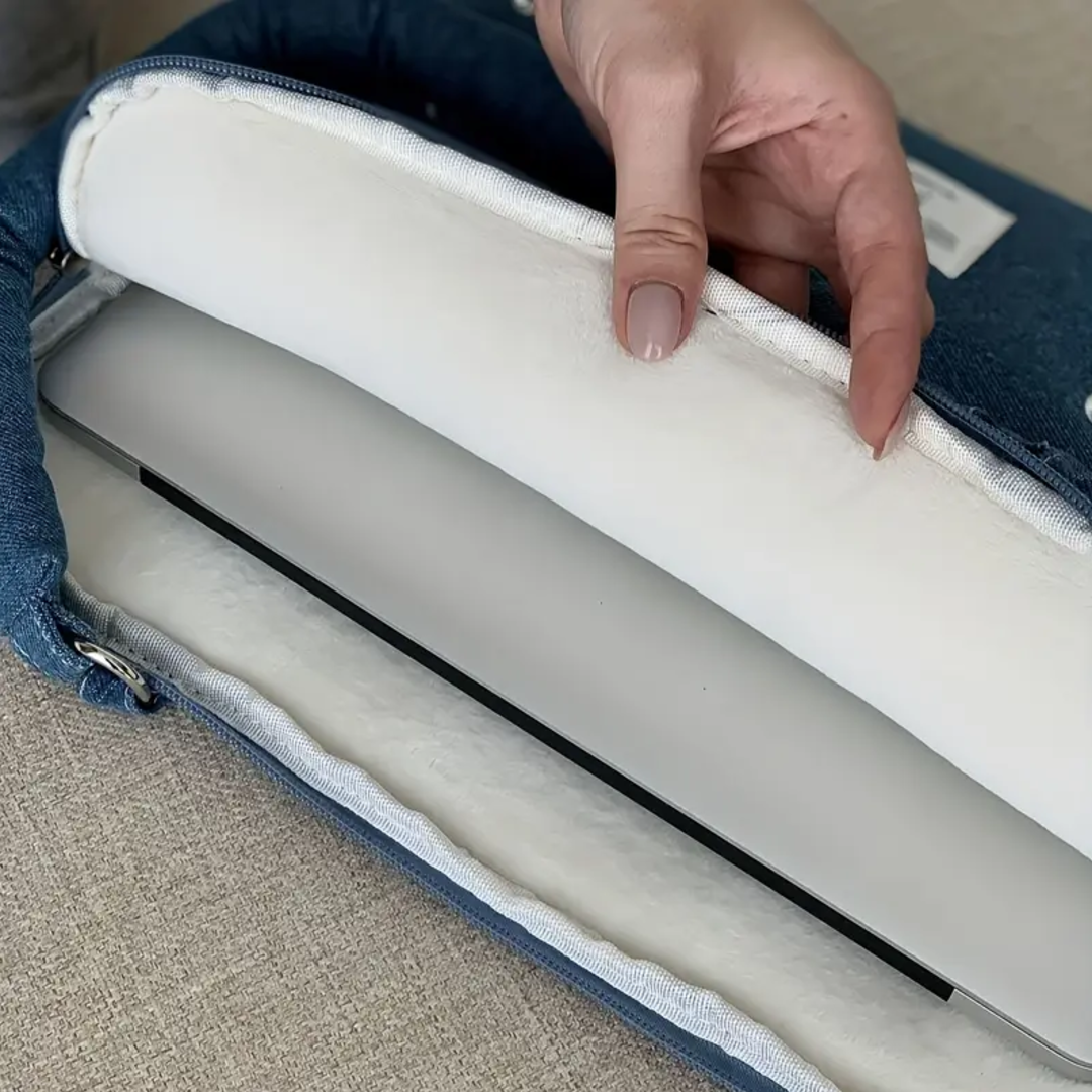 Chic Bowknot Shockproof MacBook Bag